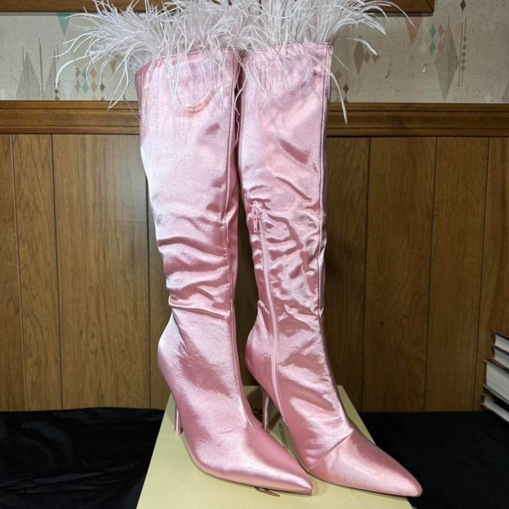 NEW! Dolls Kill Pink‎ feather knee high boots Size 7 Womens